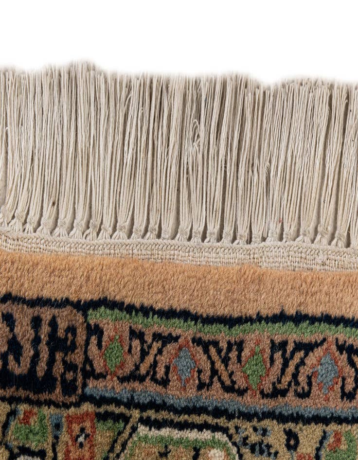 Detail image of 2' 4 x 4' 7  Hand Knotted Mir Wool Runner Rug