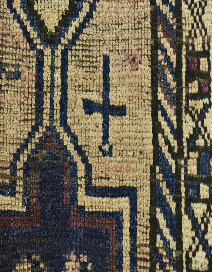 Detail image of 3' 7 x 11' 4  Hand Knotted Shiraz Persian Wool Runner Rug