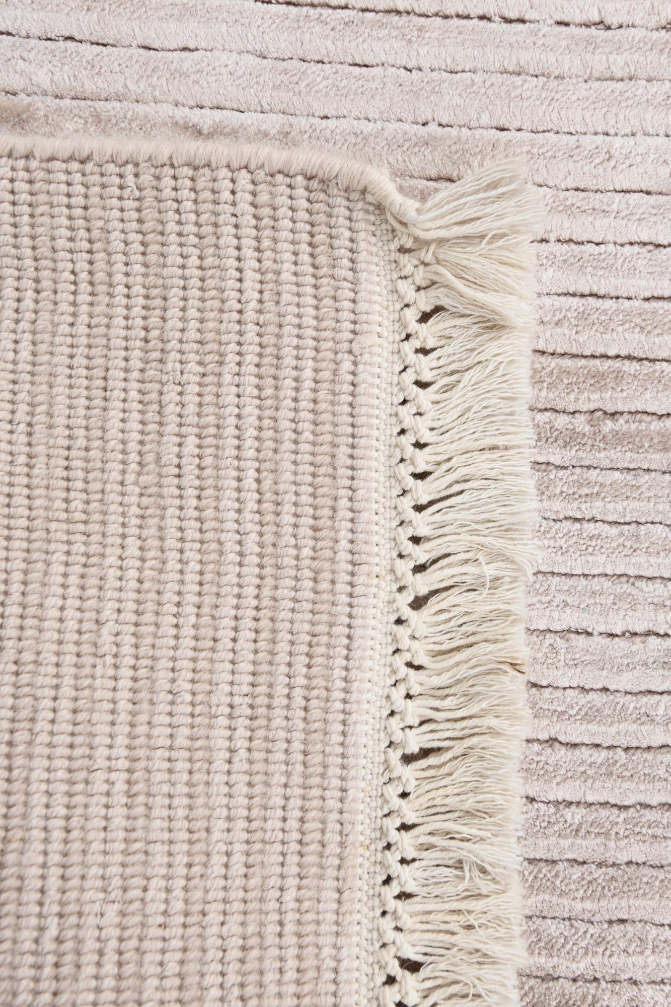 2' 7 x 2' 7 Hand Knotted Darya Wool Square Rug