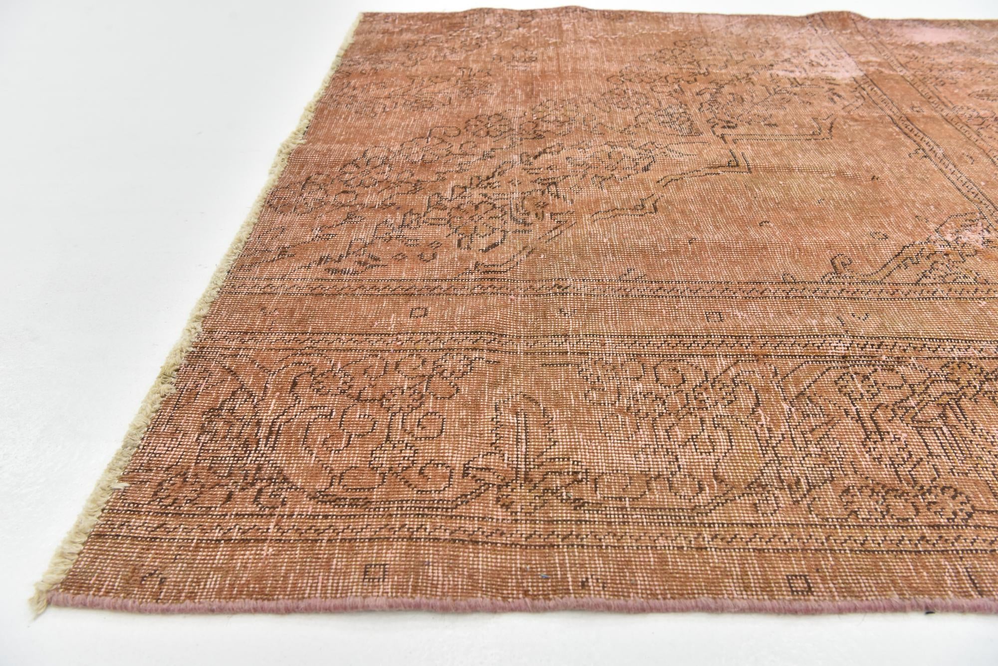 4' 7 x 4' 10 Hand Knotted Ultra Vintage Persian Wool Square Rug