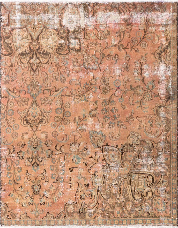 Detail image of 4' 3 x 5' 3 Hand Knotted Ultra Vintage Persian Wool Square Rug