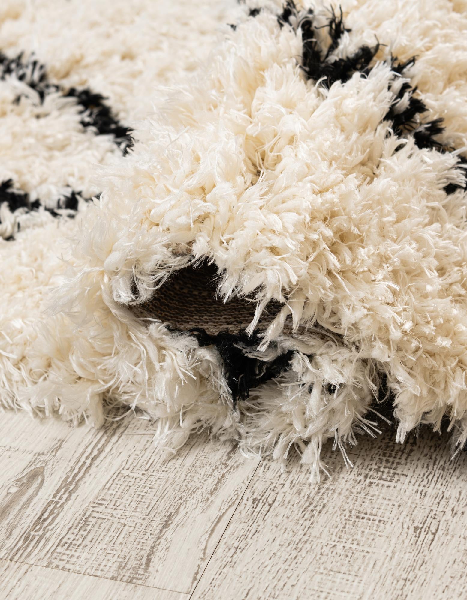 10' x 14' Infinity Shag Rug