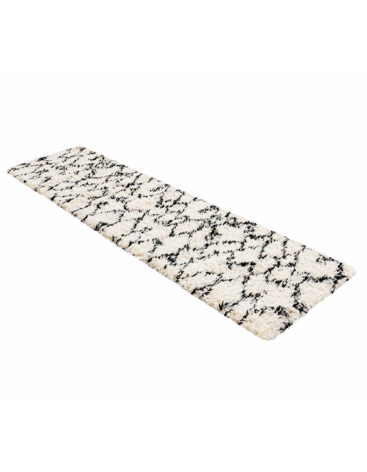 Detail image of 2' 7 x 10' Infinity Shag Runner Rug