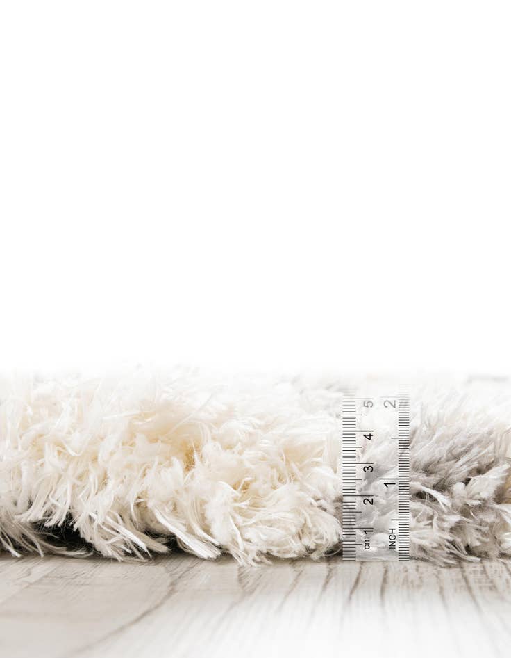 Detail image of 10' x 14' Infinity Shag Rug