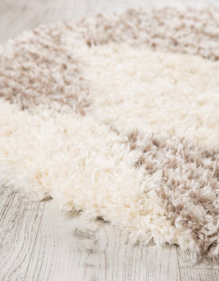 Detail image of 10' x 10' Infinity Shag Round Rug