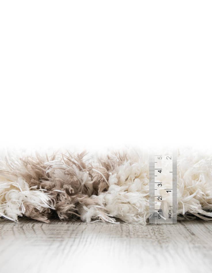 Detail image of 8' x 8' Infinity Shag Round Rug