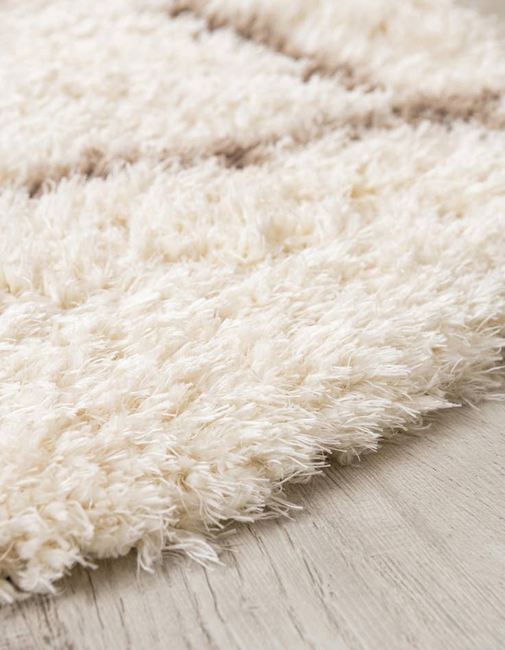 Detail image of 5' x 5' Infinity Shag Round Rug