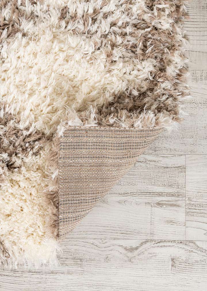 2' 7 x 10' Infinity Shag Runner Rug