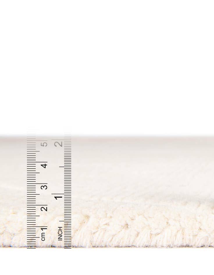 Detail image of 12' x 12' WoolCraft Geometric Round Rug