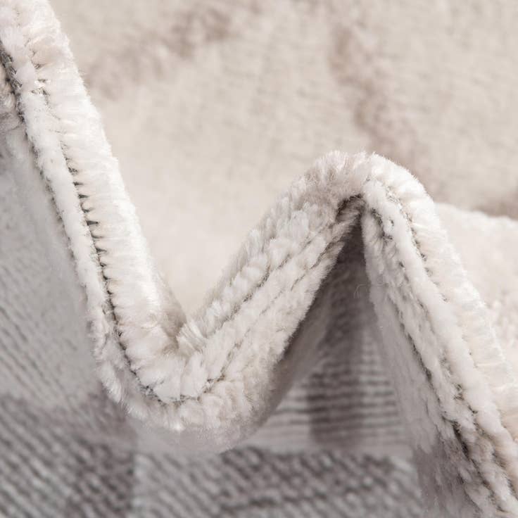 Detail image of 7' x 7' Bohemian Trellis Octagon Rug