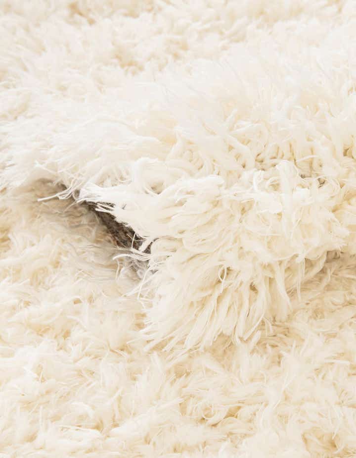 2' 7 x 12' Infinity Shag Runner Rug