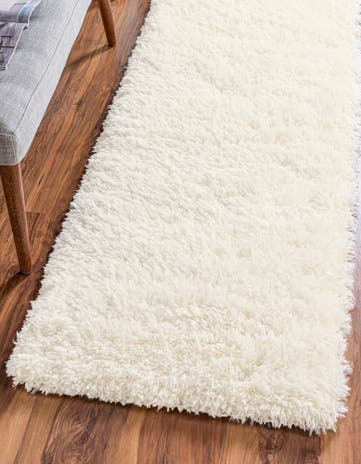 2' 7 x 12' Infinity Shag Runner Rug