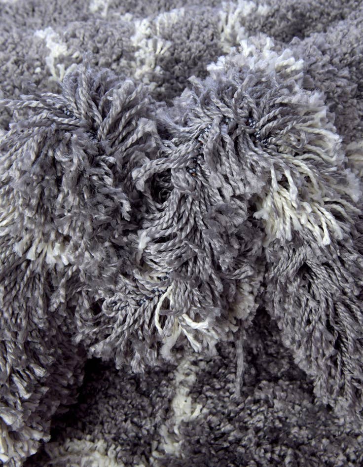 Detail image of 3' 3 x 5' 3 Soft Touch Shag Rug