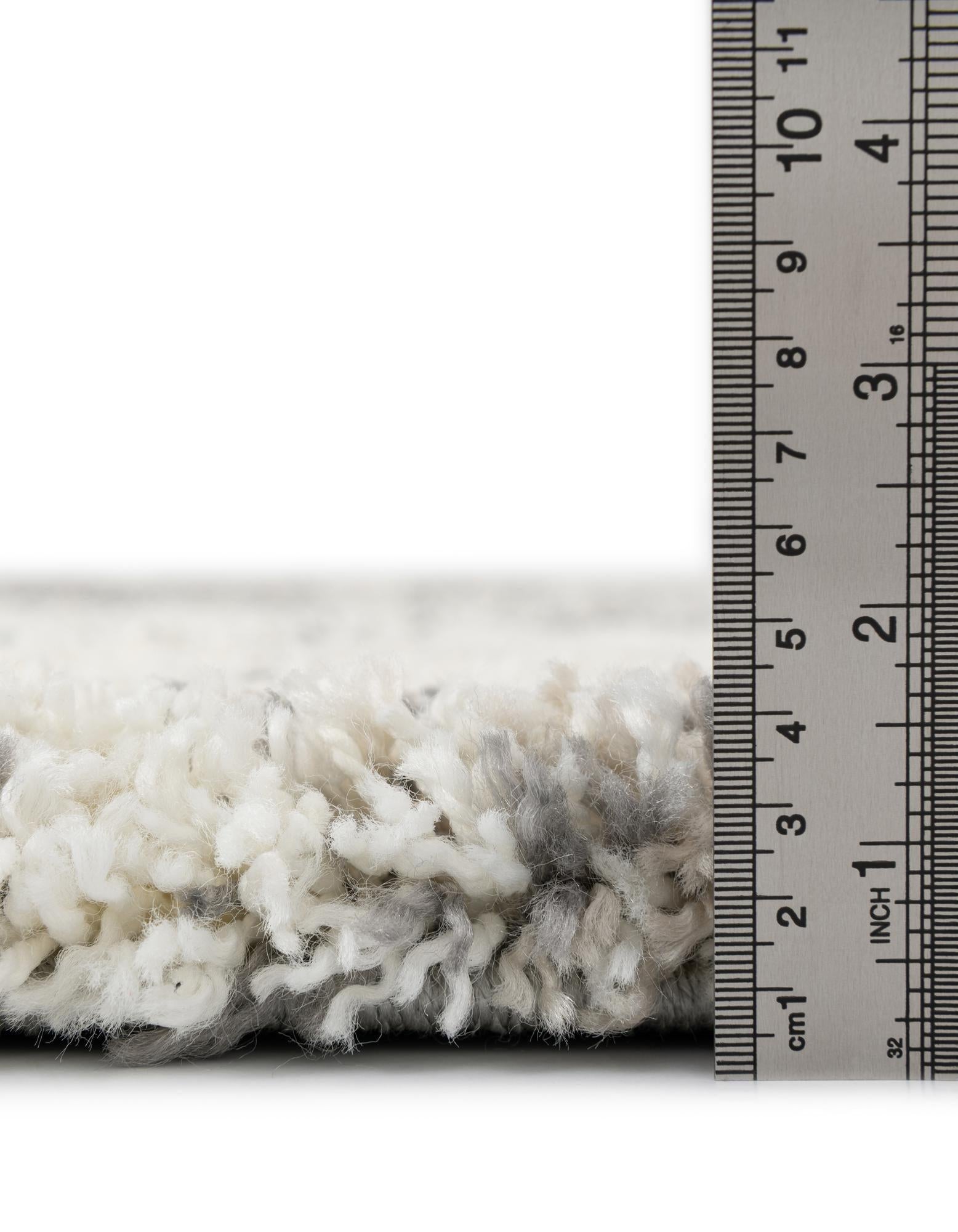 3' 3 x 3' 3 Soft Touch Shag Round Rug