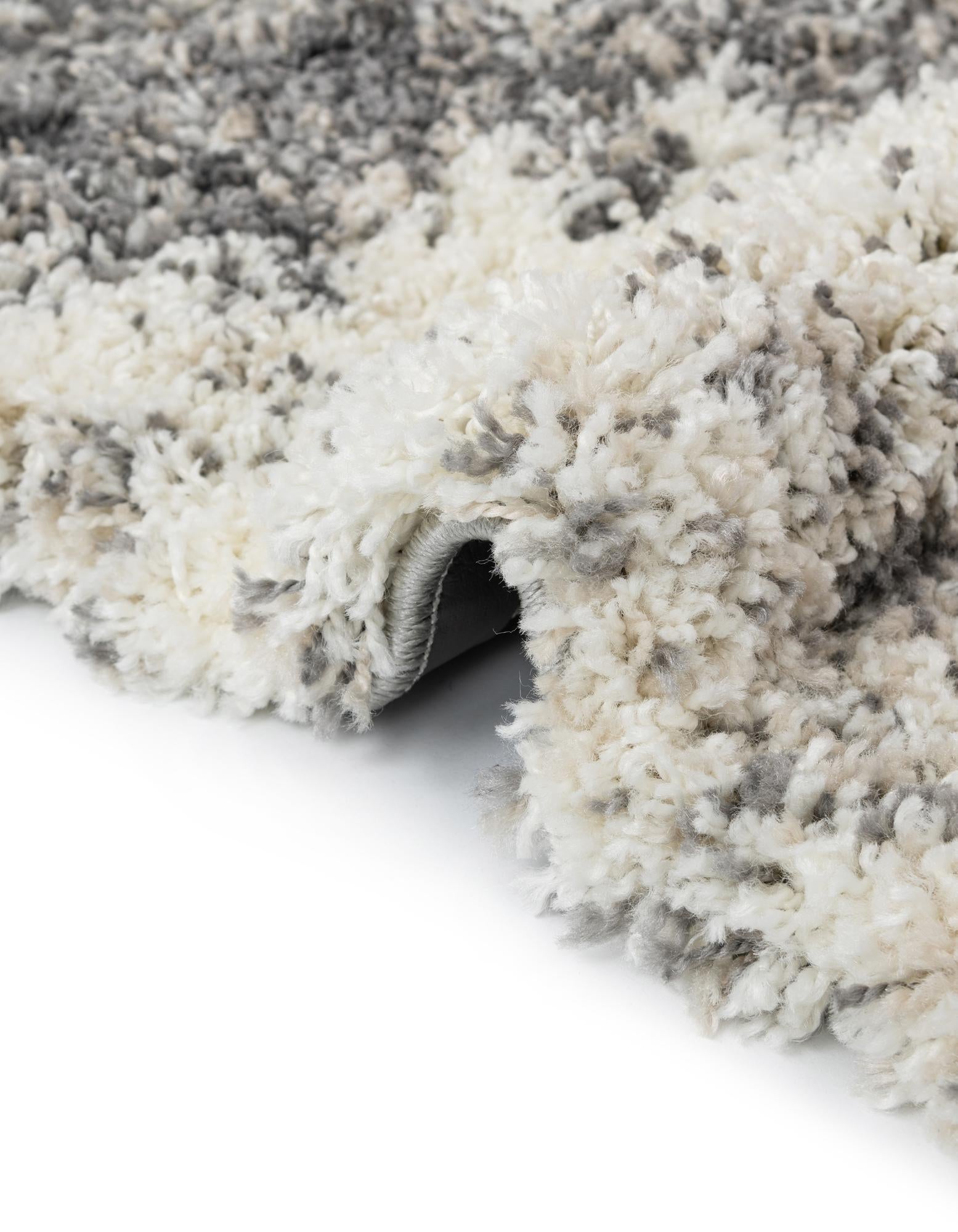 3' 3 x 3' 3 Soft Touch Shag Round Rug
