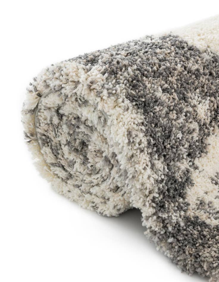 Detail image of 2' 7 x 10' Soft Touch Shag Runner Rug