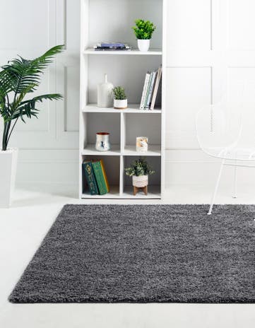 5' x 5' Soft Solid Shag Square Rug