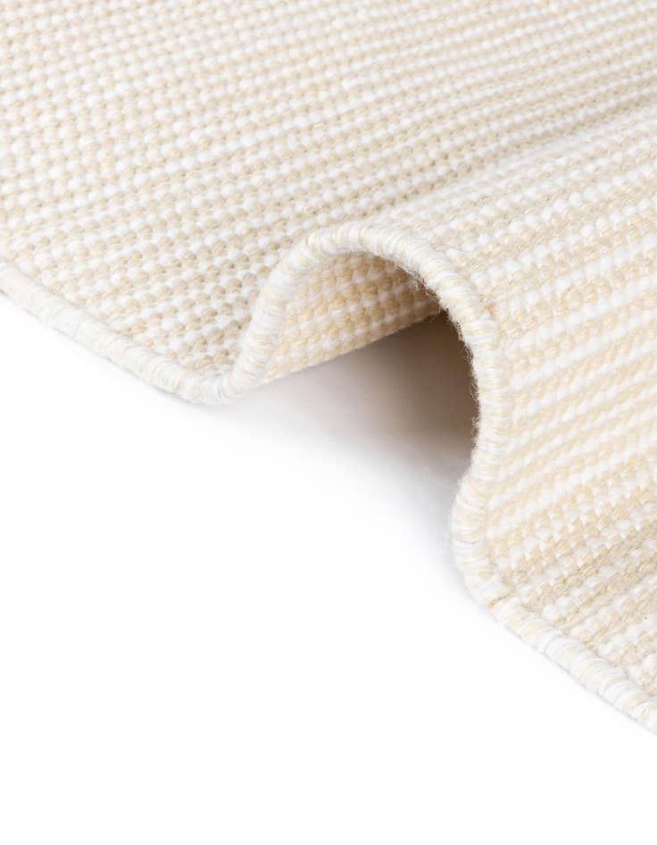 Detail image of 5' 1 x 5' 1  Washable Jill Zarin Palm Springs Indoor / Outdoor Round Rug