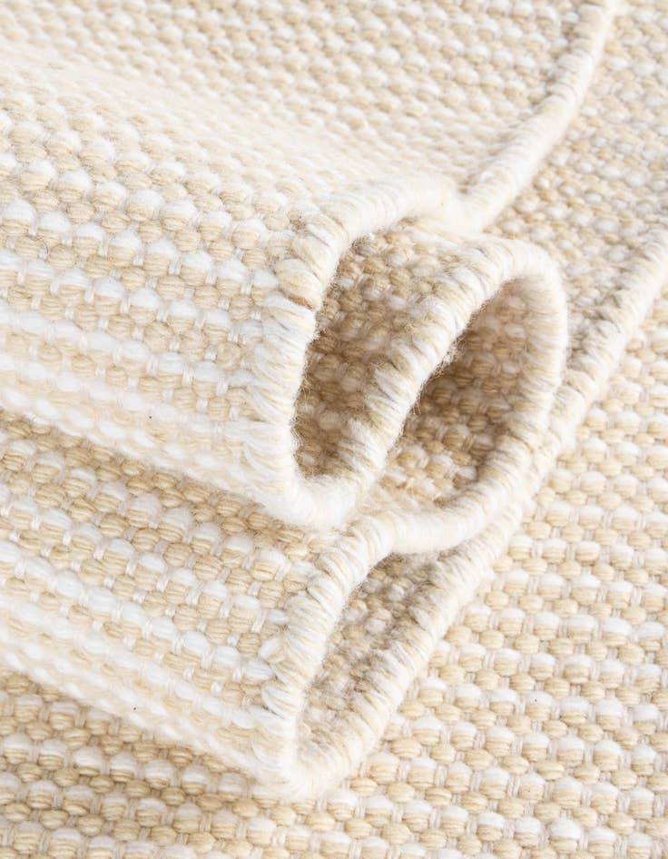 Detail image of 5' 1 x 5' 1  Washable Jill Zarin Palm Springs Indoor / Outdoor Round Rug