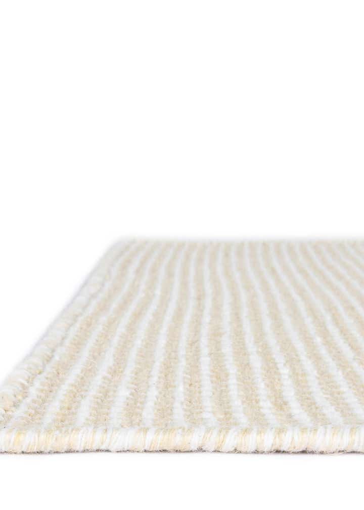 2' 7 x 8' Easy-Clean Jill Zarin Palm Springs Indoor / Outdoor Runner Rug
