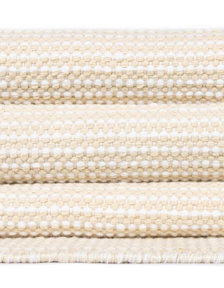 Detail image of 2' x 4' 1 Easy-Clean Jill Zarin Palm Springs Indoor / Outdoor Runner Rug