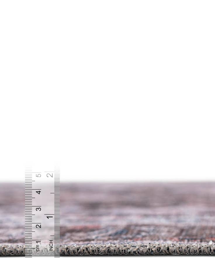 Detail image of 7' 10 x 7' 10 Yara Square Rug