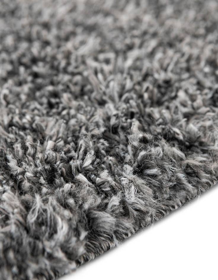 Detail image of 6' x 6' Zermatt Shag Round Rug