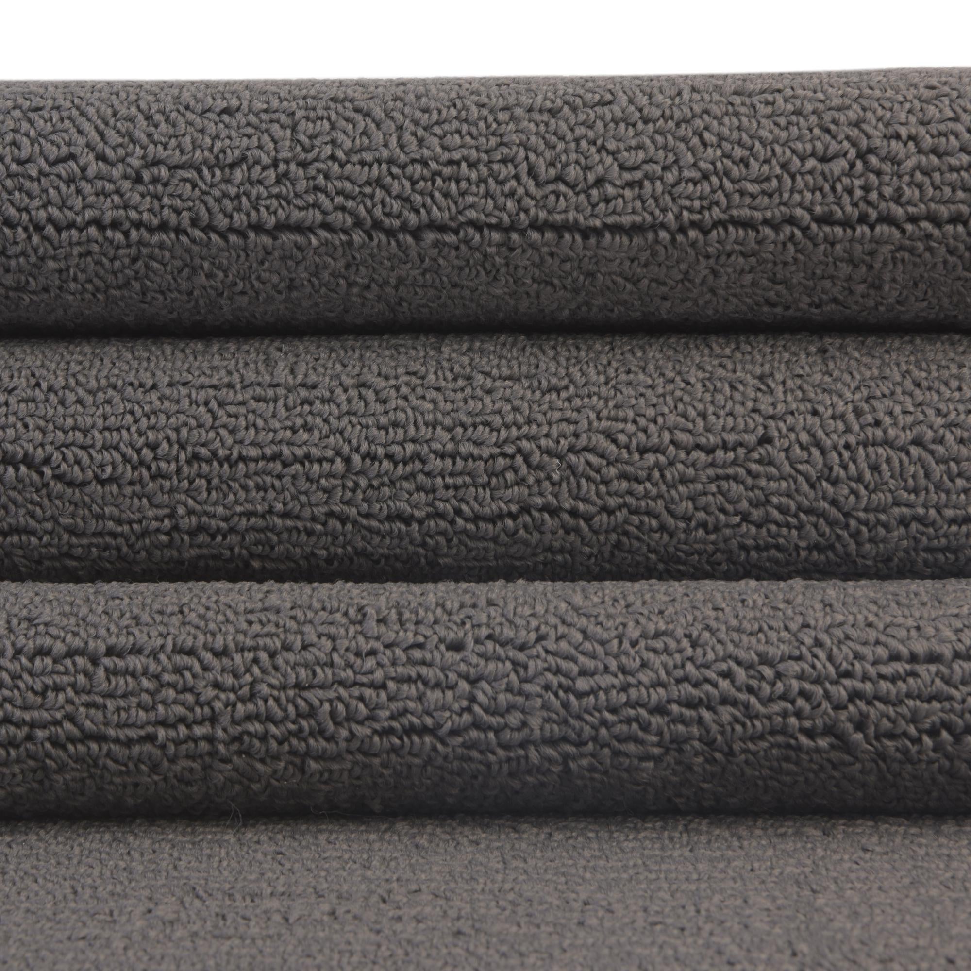 6' x 9' Everyday Solid Rug
