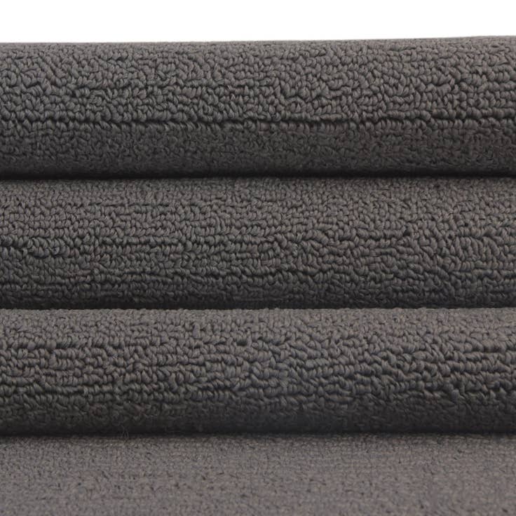 Detail image of 6' x 9' Everyday Solid Rug