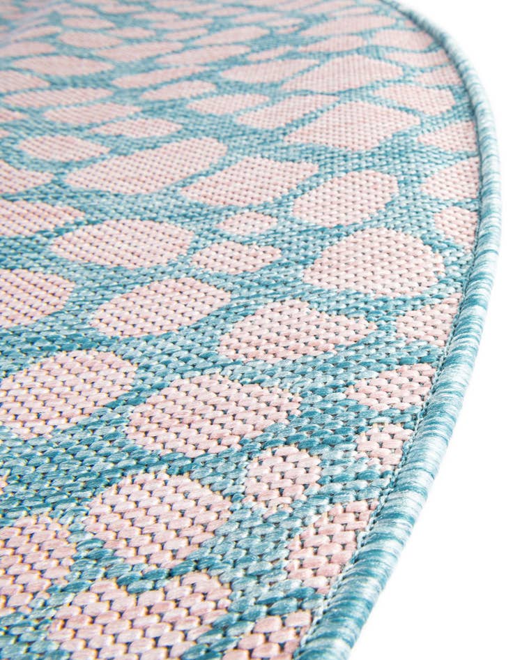 Detail image of 5' 3 x 8' Easy-Clean Jill Zarin Cape Town Indoor / Outdoor Oval Rug