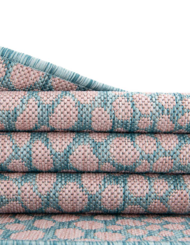 Detail image of 7' 10 x 10'  Washable Jill Zarin Cape Town Indoor / Outdoor Oval Rug