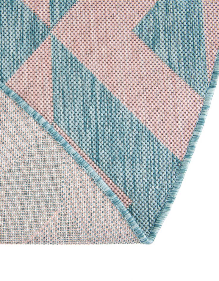 Detail image of 5' 3 x 8' Easy-Clean Jill Zarin Napa Indoor / Outdoor Oval Rug