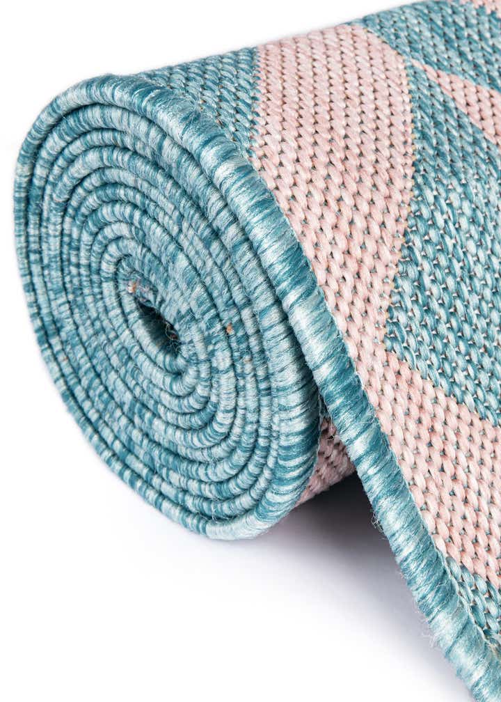 7' 10 x 10' Easy-Clean Jill Zarin Napa Indoor / Outdoor Oval Rug