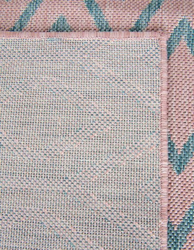 Detail image of 5' 3 x 8' Easy-Clean Jill Zarin Turks and Caicos Indoor / Outdoor Rug