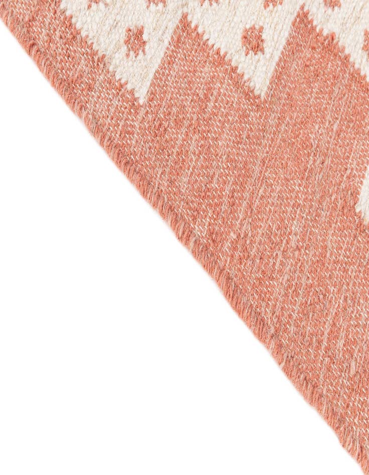 Detail image of 4' 2 x 6' 1  Hand Woven Kilim Wool Rug