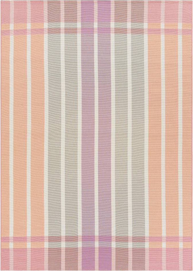 Detail image of 6' x 9' Easy-Clean Striped Indoor / Outdoor Rug