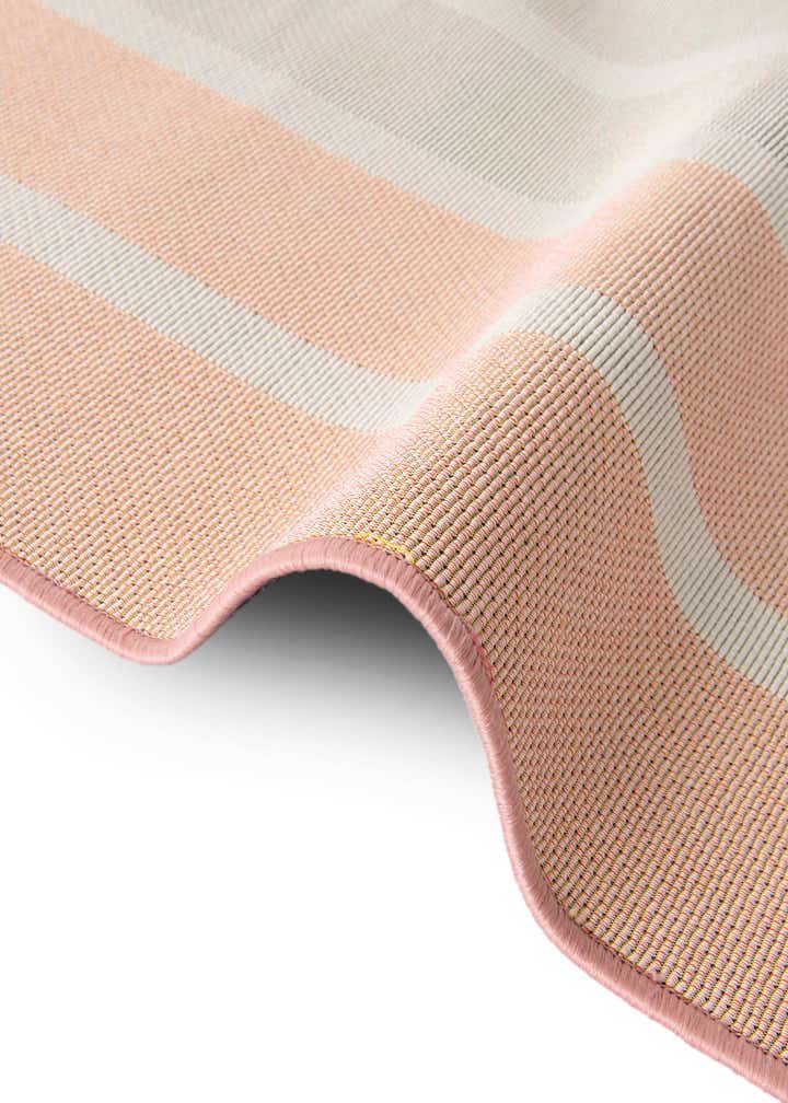 2' 7 x 10' Easy-Clean Striped Indoor / Outdoor Runner Rug