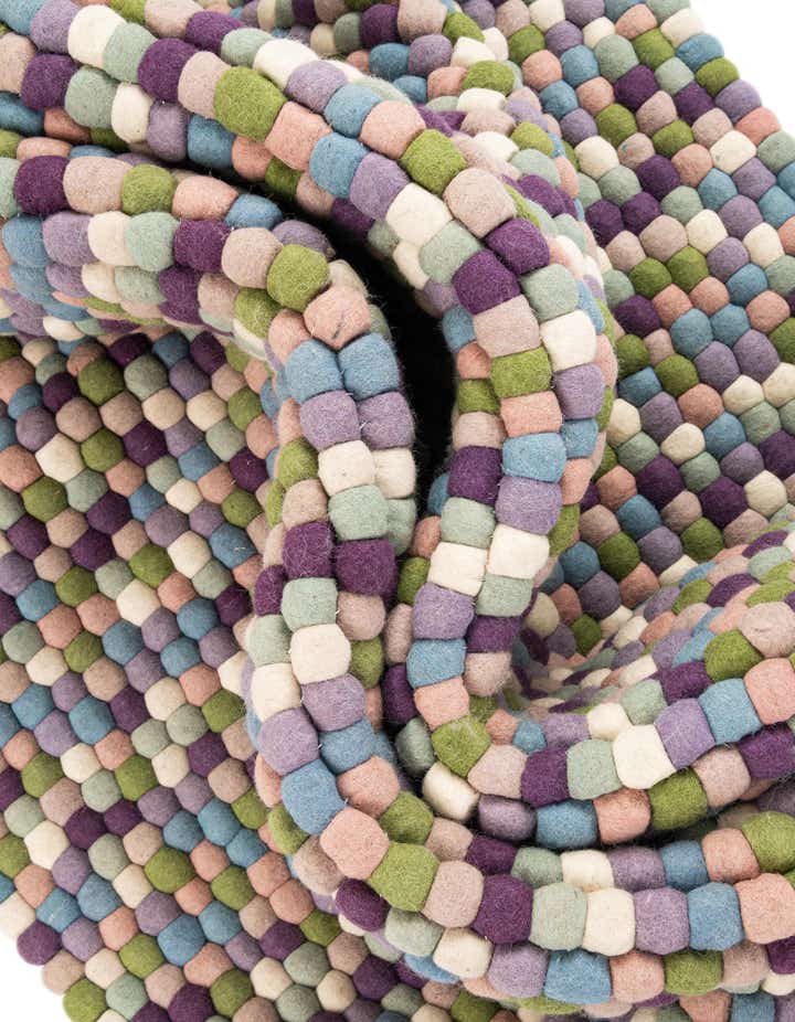 2' x 4' 1 Felt Ball Wool Runner Rug