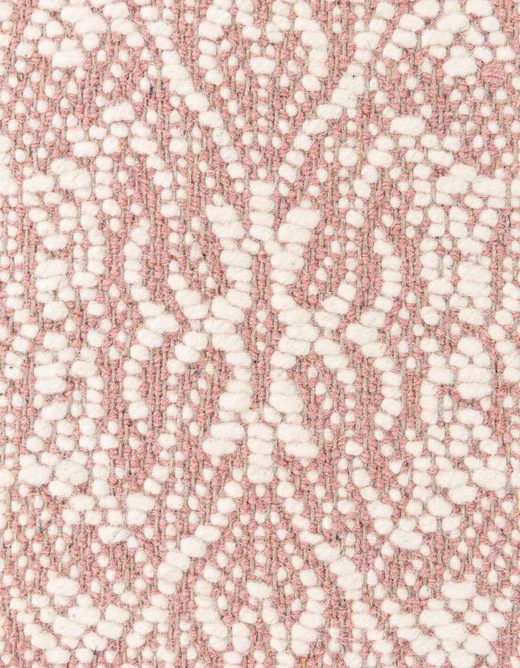 Detail image of 2' 4 x 3' 11  Hand Woven Lattice Wool Rug
