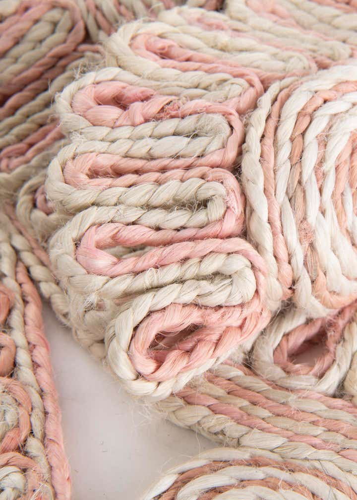 4' 1 x 4' 1 Handmade Braided Jute Round Rug