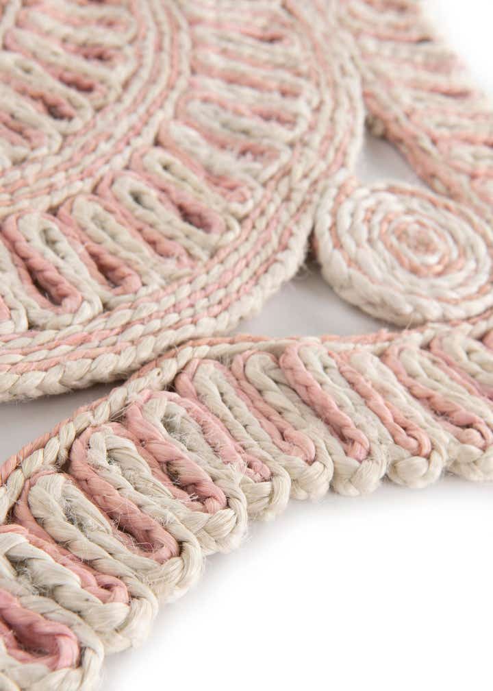 4' 1 x 4' 1 Handmade Braided Jute Round Rug