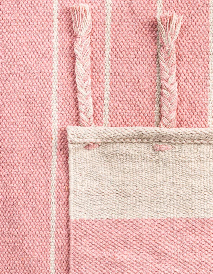 Detail image of 2' 7 x 12' Hand Woven Chindi Cotton Runner Rug