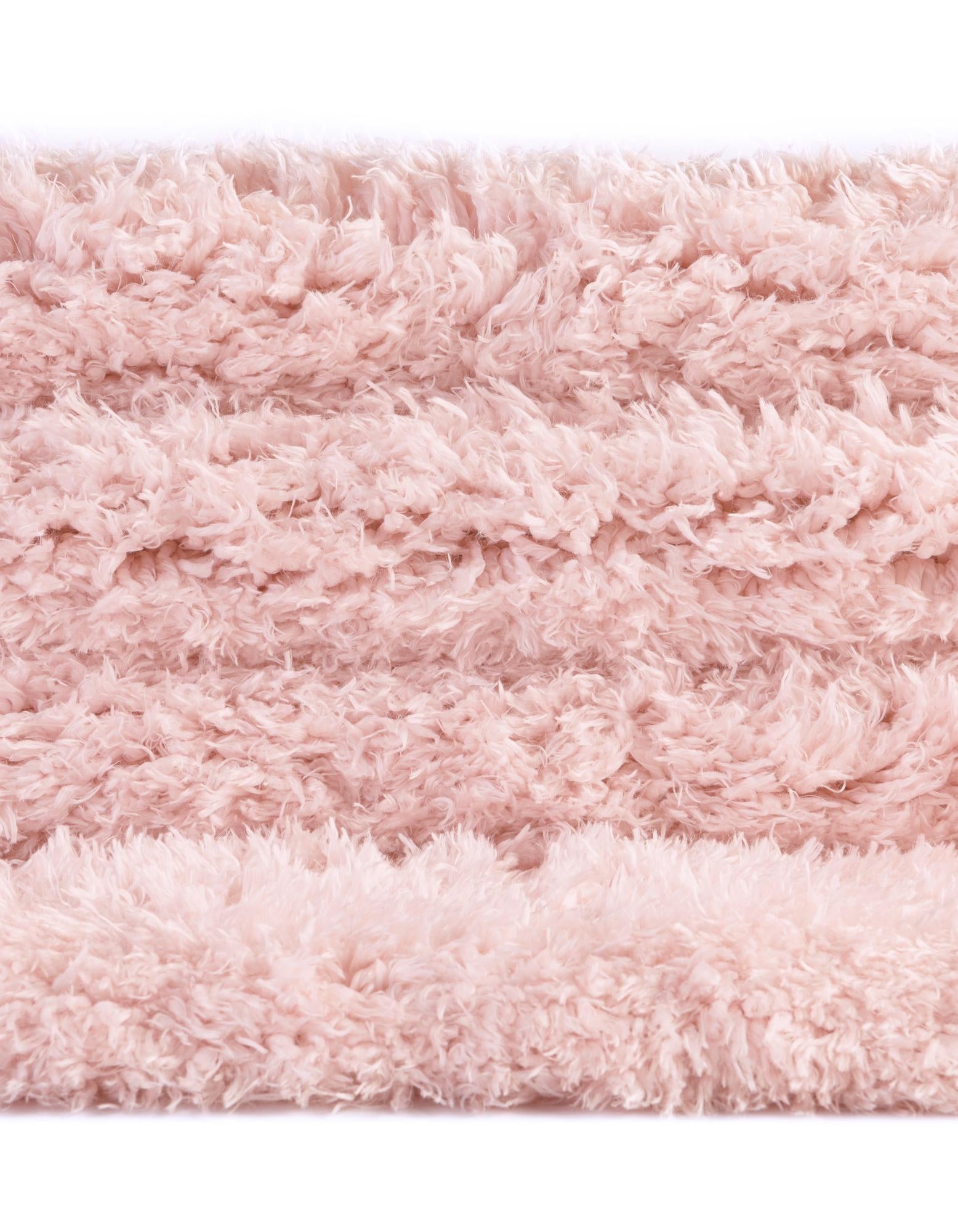 2' x 6' 5 Infinity Shag Runner Rug
