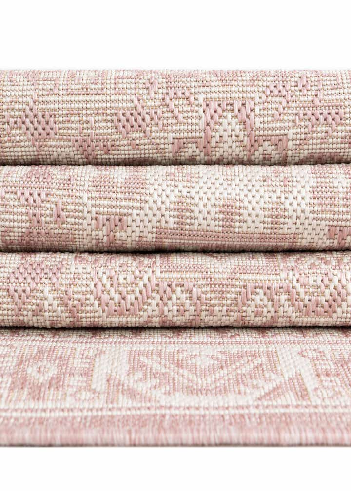 7' 10 x 10' Easy-Clean Aztec Indoor / Outdoor Oval Rug