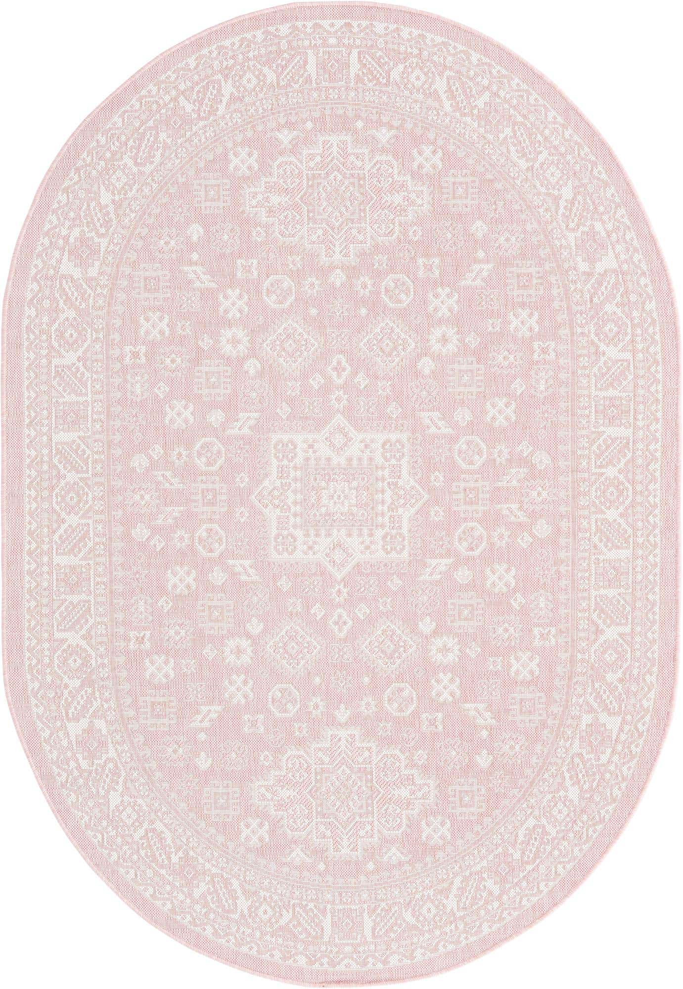 5' 3 x 8' Easy-Clean Aztec Indoor / Outdoor Oval Rug