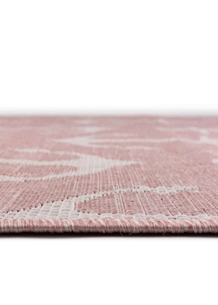 5' 3 x 8' Easy-Clean Coastal Indoor / Outdoor Oval Rug