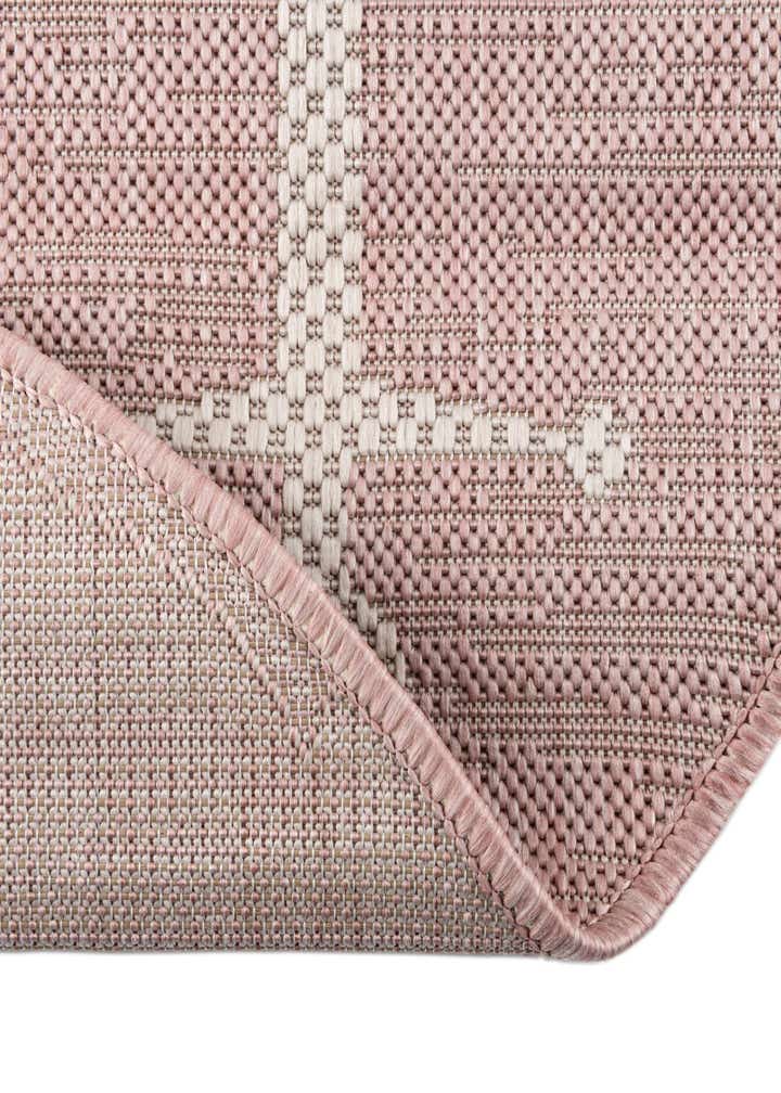 5' 3 x 8' Easy-Clean Coastal Indoor / Outdoor Oval Rug