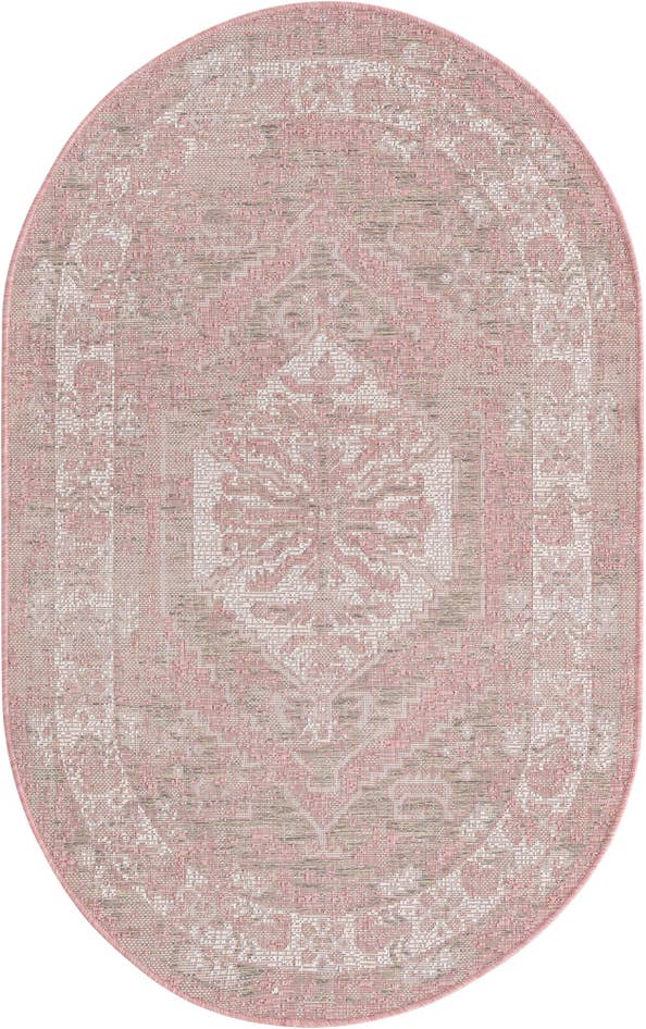 Detail image of 3' x 5' 3 Easy-Clean Traditional Indoor / Outdoor Oval Rug