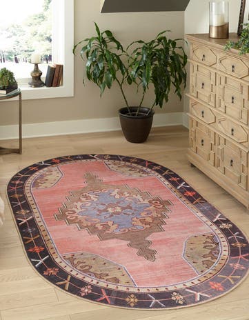 4' x 6' Washable Timeless Oval Rug