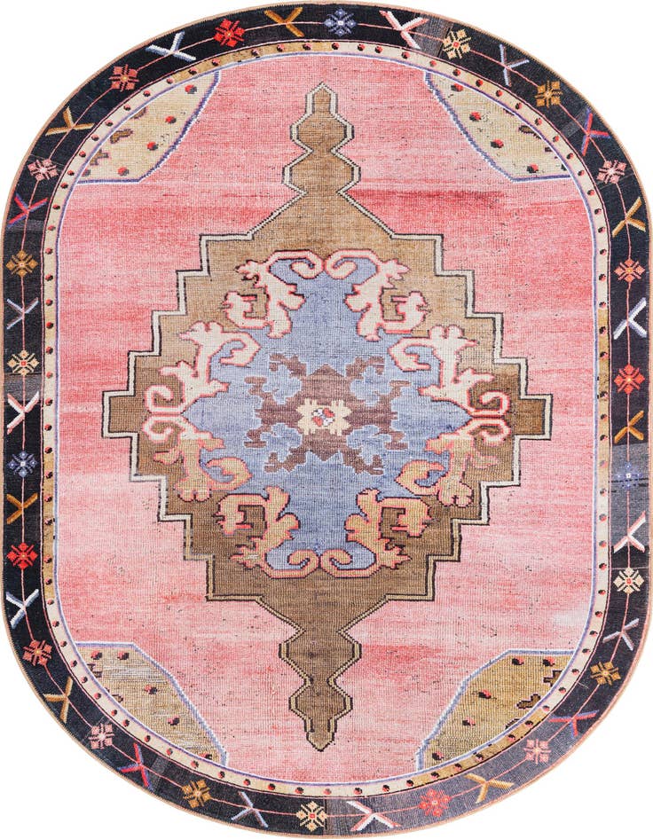 Detail image of 7' 6 x 10' 6 Washable Timeless Oval Rug